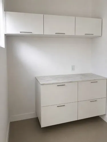 Armários Mdf tampo marmorizado