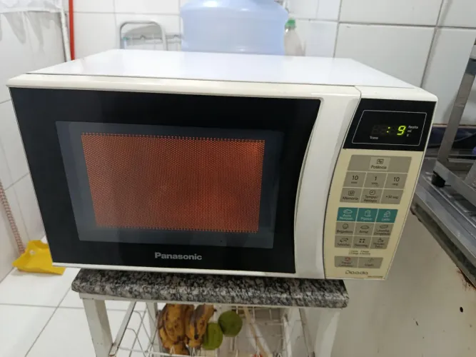 Microondas Panasonic 20 litros 