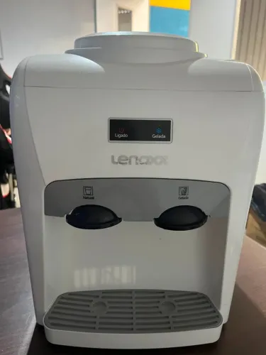 Bebedouro De Água Lenoxx Pbr 805 20l Branco 127v/220v Bivolt