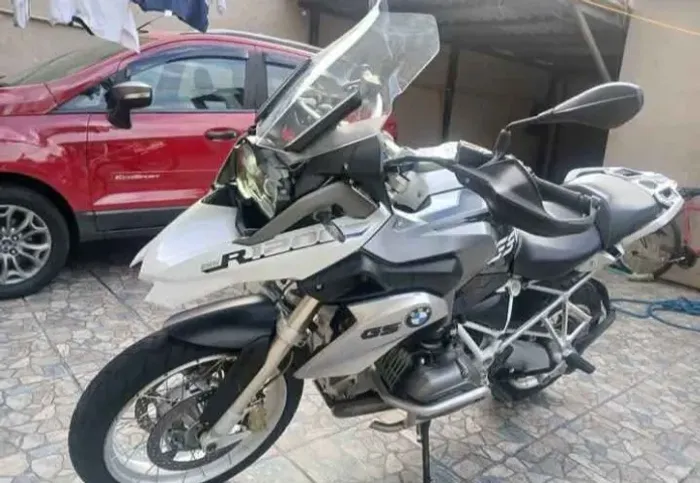 BMW GS 1200 , lindíssimaa e toda revisada.