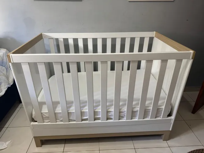 Vendo Berço usado poucas vezes!