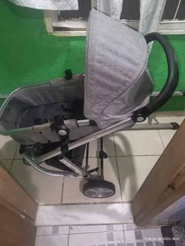 Carrinho de bebê Safety Moisés