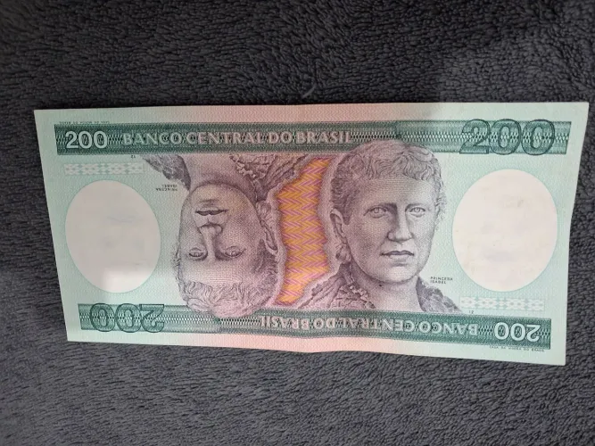 Cédula de 200 cruzeiros com a Princesa Isabel (da Lei Áurea) à venda - item clássico