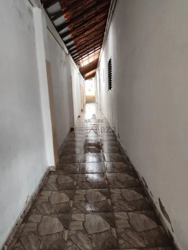 Casa - Putim - 2 Dormitórios - 53,50m².