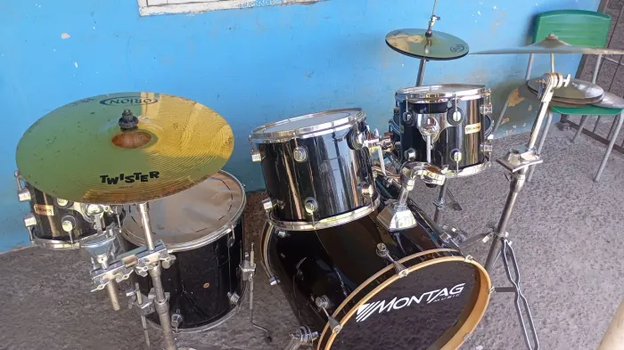 Bateria musical montag music