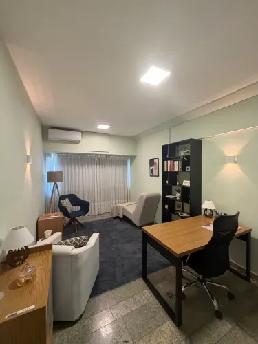 Locação/sublocação de sala por período no Tiffany Center, Reta da Penha