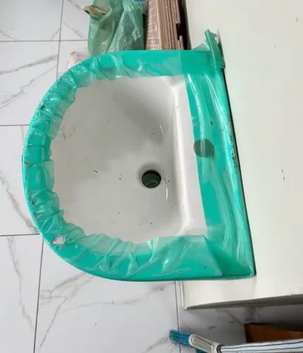 Pia de cerâmica para banheiro