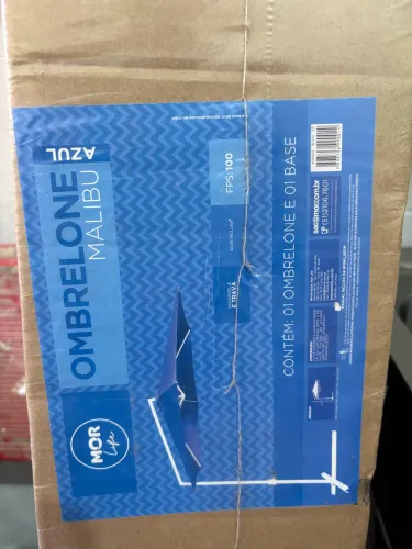 VENDO OMBRELONE LACRADO NA CAIXA