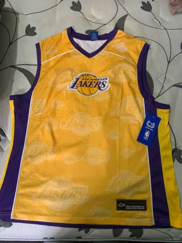 Camiseta dos Lakers nova e original!!