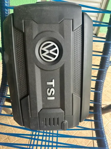 Tampa do motor Jetta original 