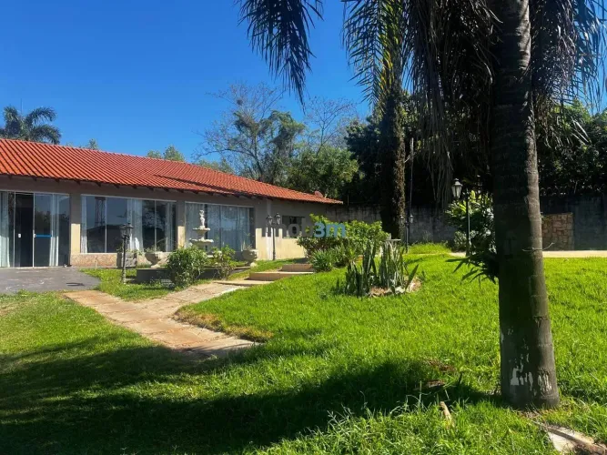 Chácara com 4 dormitórios para alugar, 2000 m² por R$ 4.700,00/mês - Royal - Londrina/PR
