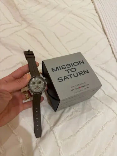 Omega Moonswatch Mission to Saturn 42mm