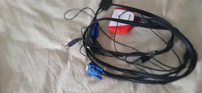 Chaveador kvm encore