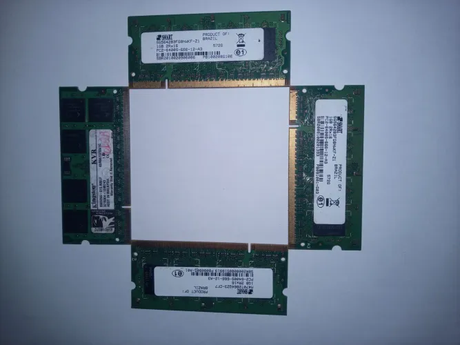 Memória Ram 1gb Smart Pc2 6400S-666-12-A3