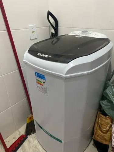 Tanquinho de lavar roupa