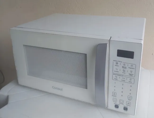 Microondas Consul 30L bem conservado 