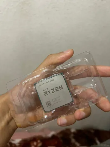 Venda AMD Ryzen 5 4600G - R$ 450,00
