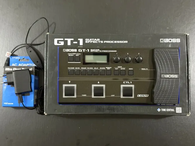 BOSS GT-1 + Fonte Original BOSS | Excelente Estado