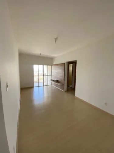 Excelente apto mobilhado com vista exuberante!