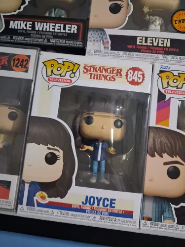 Funko pop stranger things Joyce Byers 845