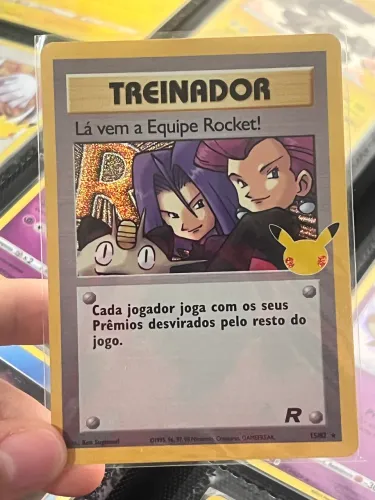 Pókemon TCG - Lá vem a equipe Rocket! (06/25)