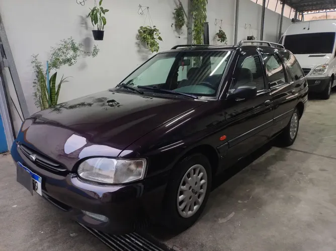 Ford Escort GLX 1.8i 16V 4P 1997
