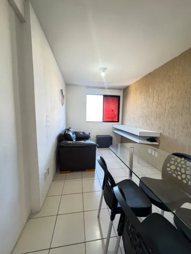 Apartamento 2/4 mobiliado no São Jorge