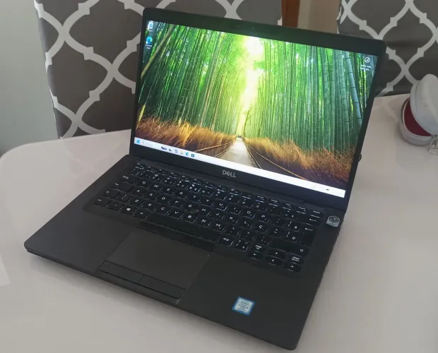 Notebook Dell Latitude 5400 i7 8a.th 16gb 512SSD Tela FHD Novíssimo 