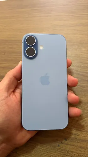 iPhone 17 Azul