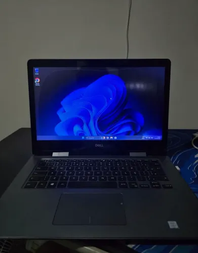 Notebook Dell 2 em 1 Tablet - i7 8565U