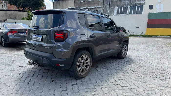 Jeep Renegade Sport T270 1.3 TB 4X2 Flex Aut. 2023
