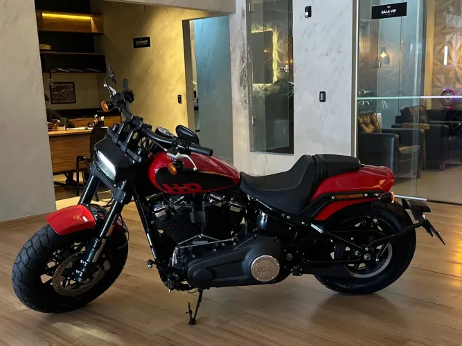Harley Davidson FAT BOB. Para pessoas exigentes