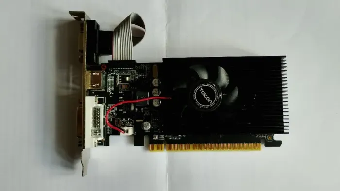 Placa de vídeo VGA Taicon GT 730 4GB (defeito: p/reparo, retirar peças; aproveitar cooler)