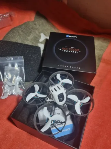 BetaFPV Meteor75 Pro com O4 Lite - Novo!