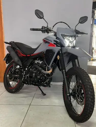 SHINERAY SHI 175 EFI 2025