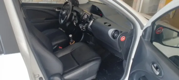 Toyota Etios X Sedan 1.5 Flex 16V 4P Mec. 2020