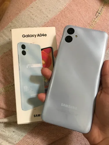 samsung a04e R$500,00