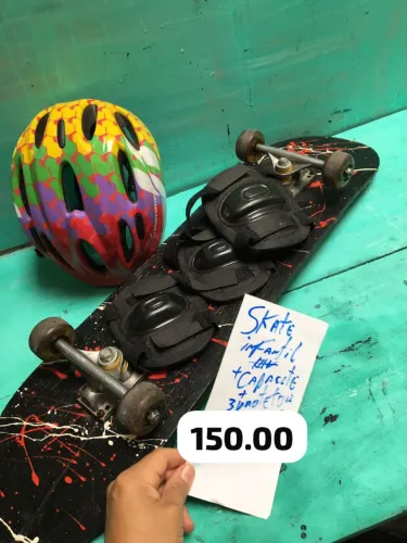 Skate +capacete+3 protetores sao infantil ou juvenil..! Aceito proposta 