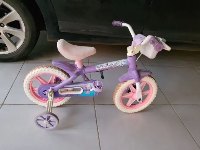 Bicicletinha Infantil Feminina com Rodinhas - Linda e Divertida ?