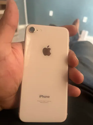 iPhone 8