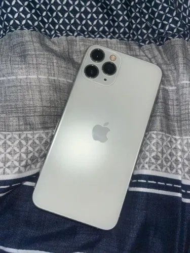 IPHONE 11 PRO