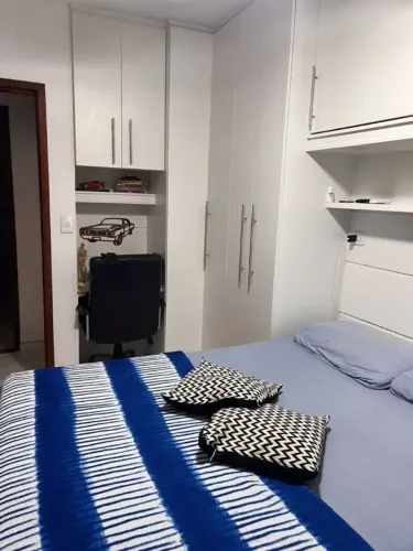 BS Imobiliária vende apartamento em Itaúna São Gonçalo, com 2 quartos, sala, cozinha, banh