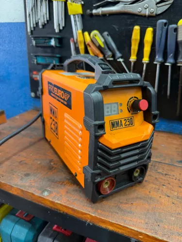 Máquina de solda 230 amperes Pro Euro