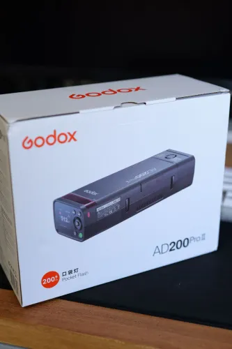 Flash Godox AD200 Pro II - Novo, lacrado