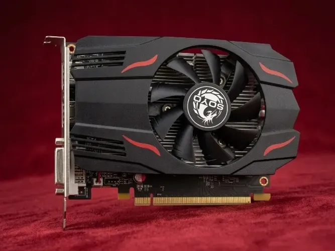 PLACA DE VÍDEO AMD RX 550 4GB - SOYO