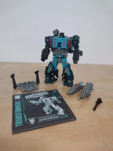 Transformer Earthrise Doubledealer