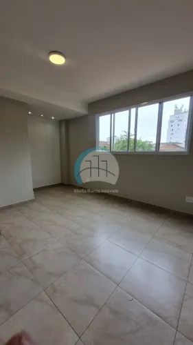 Lindo sobrado triplex em Villagio no Marapé, com garagem fechada