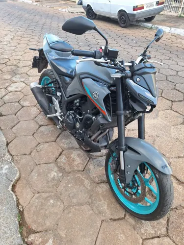 Yamaha MT03 cinza 2024 toda original