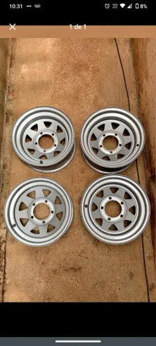 Rodas aro 15 F1000 Landau Jeep