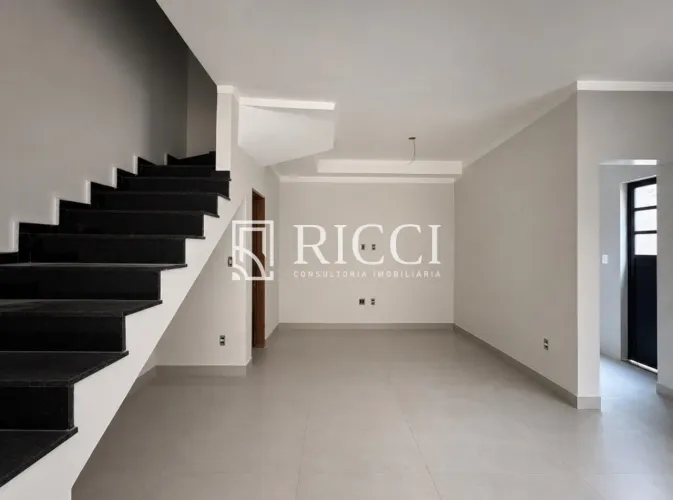 Excelente oportunidade: Casa à venda em Santos-SP, bairro Marapé! 2 quartos, 2 suítes, 2 s
